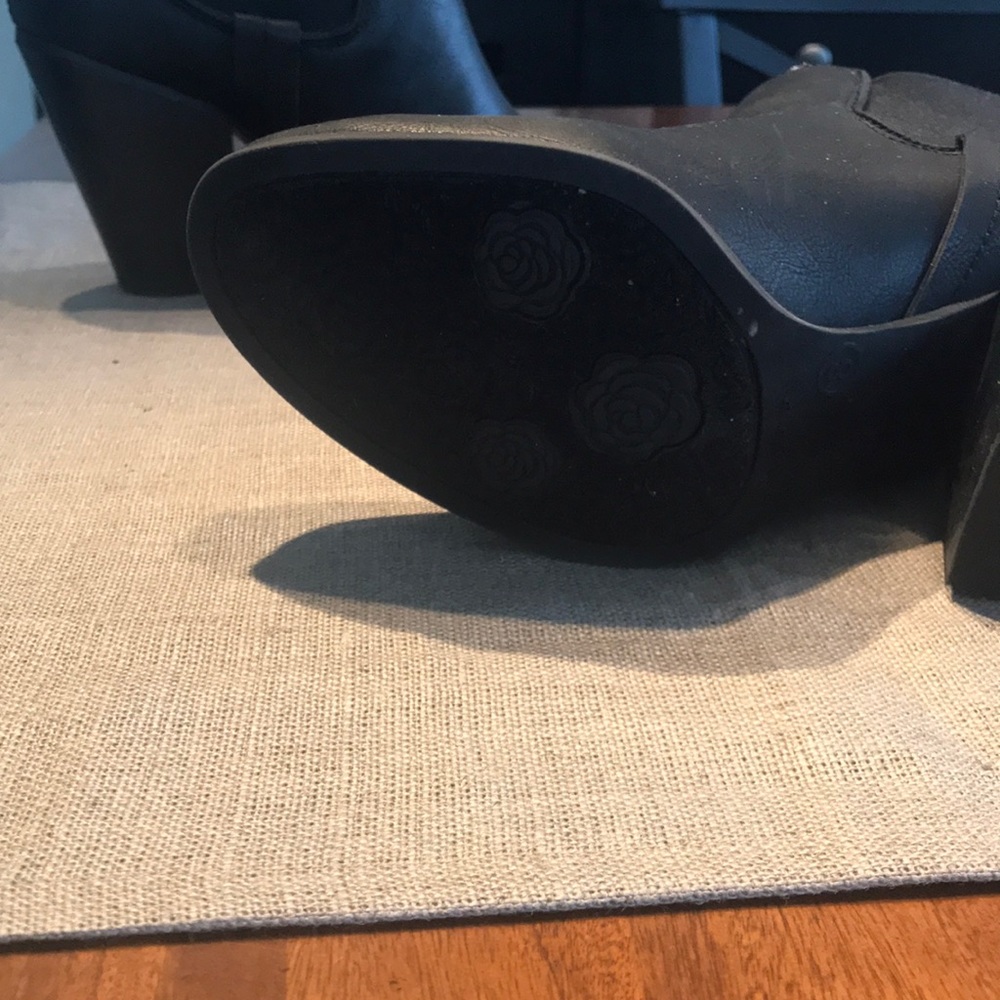 Black Booties - image 4